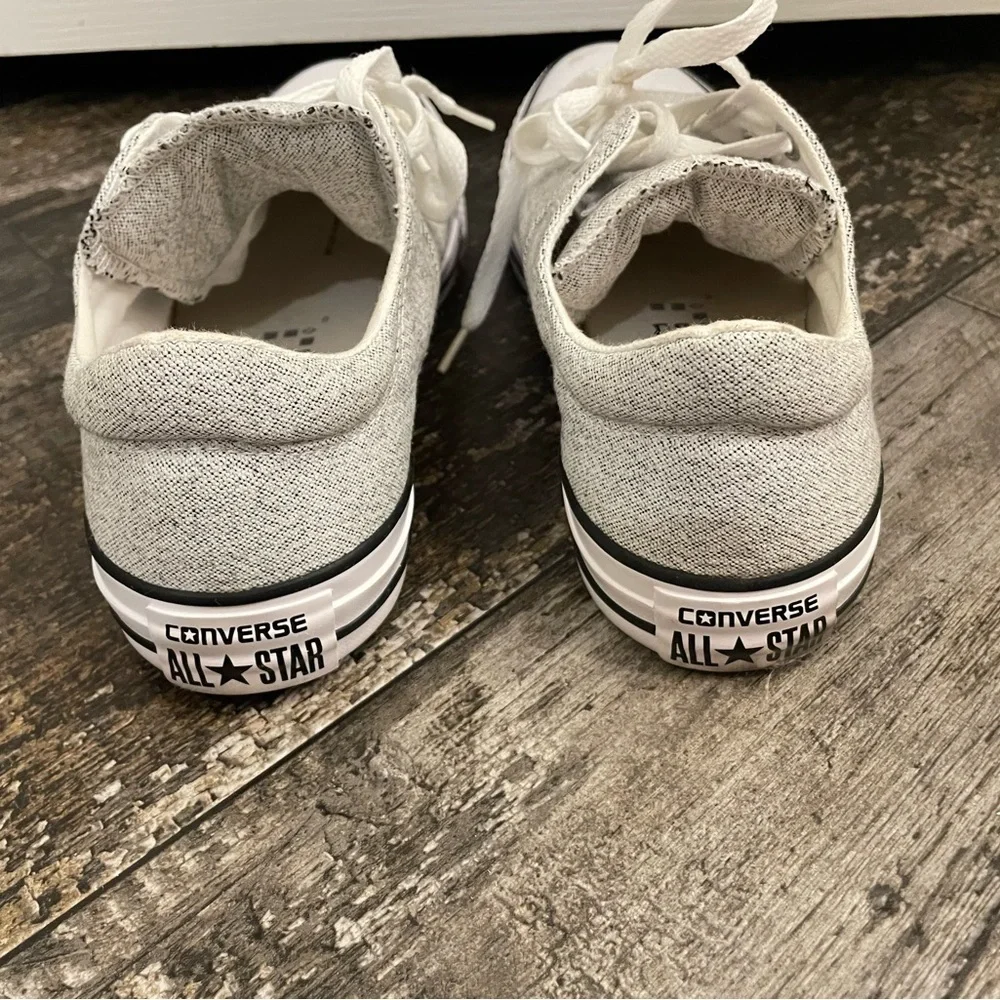 Converse Gray Chuck Taylor Low Tops